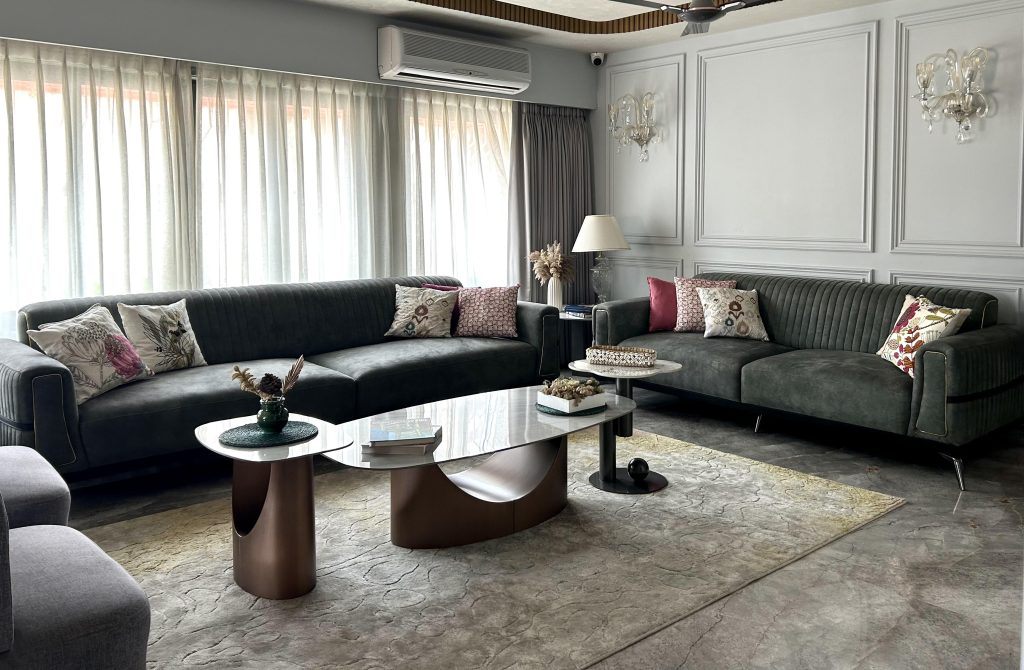 Commercial office furniture in kolkata