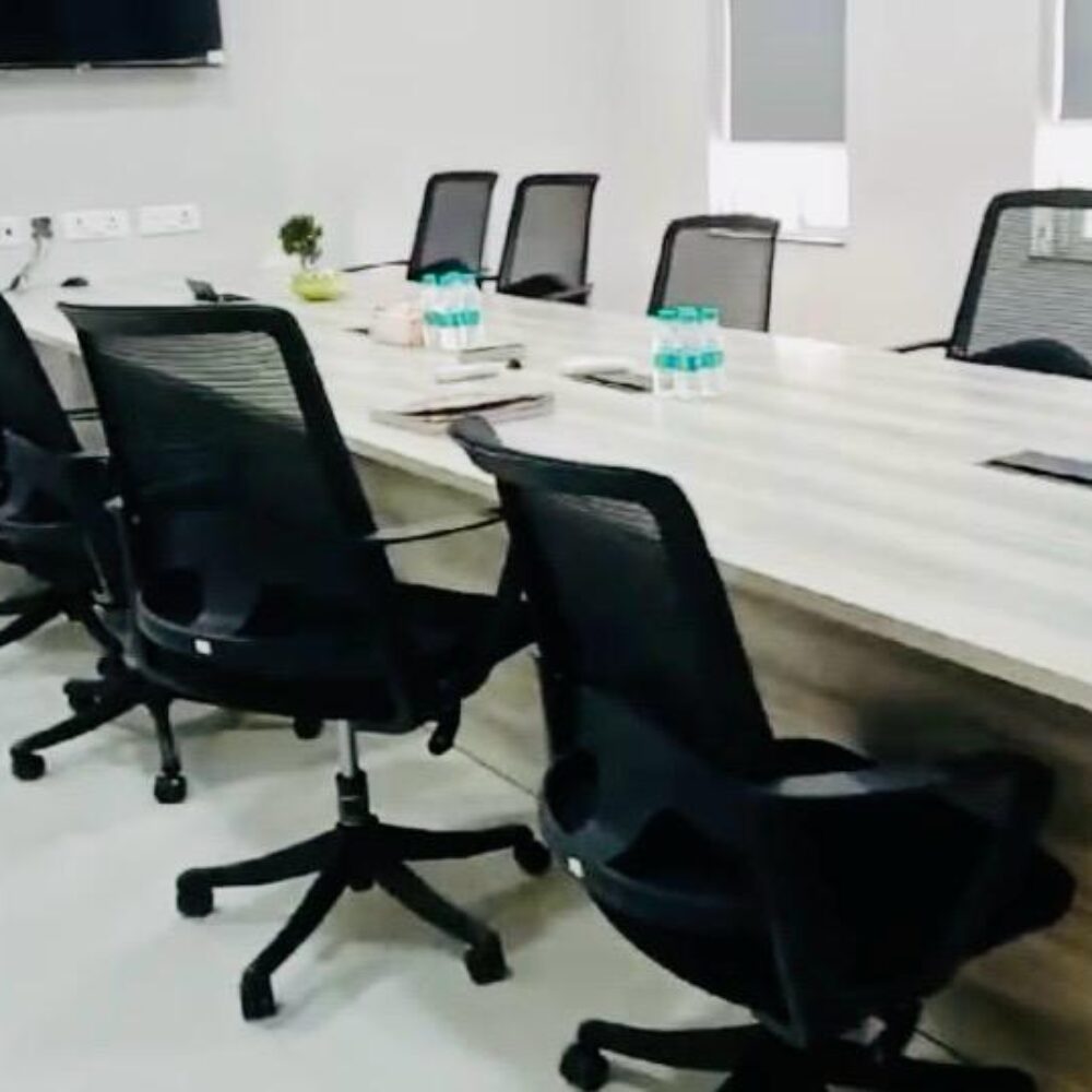 WhatsApp Image 2025-02-19 at 19.49.32